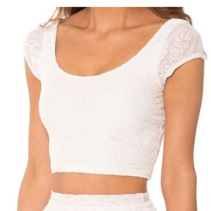 Blackmilk BURNED VELVET WHITE CAP SLEEVE CROP sz. S